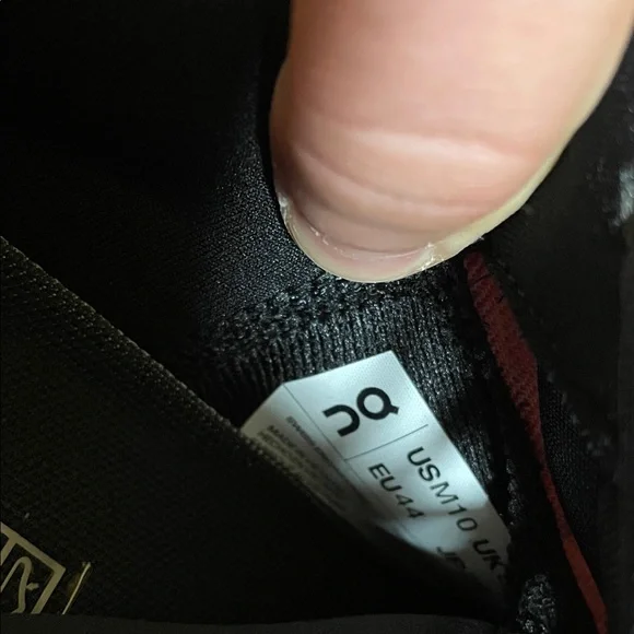 NWT On Cloud Cloud Flow 4 Mens Running Sneakers Shoes Size 10 (Brand New) - Picture 10 of 12